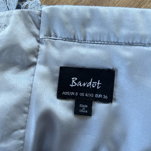 Gorgeous two piece Bardot set - Picture 4 of 5